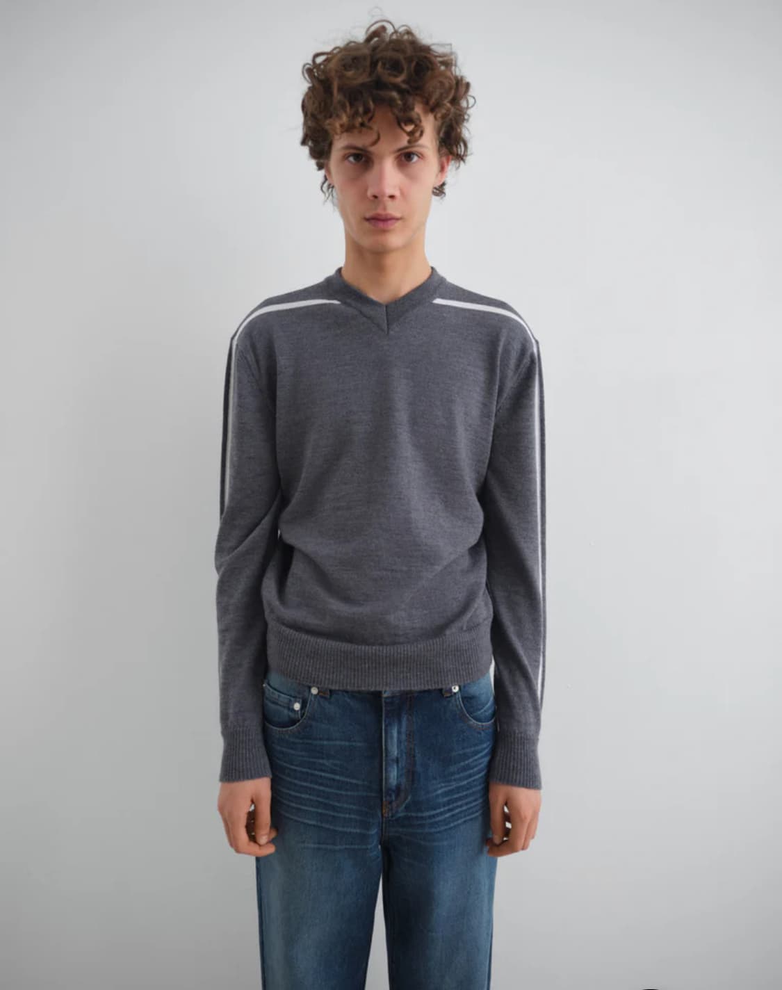 기마구아스 브이넥 니트 차콜 그레이 L 상품이미지2