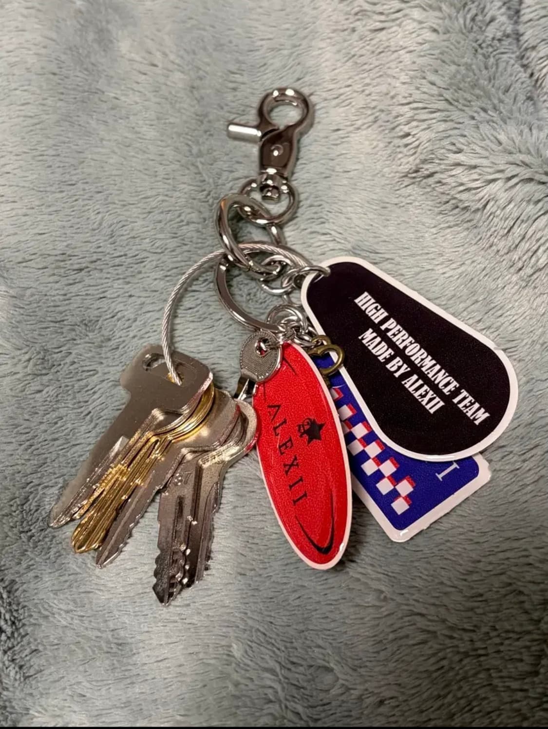 알렉시 투머치 키링 상품이미지1