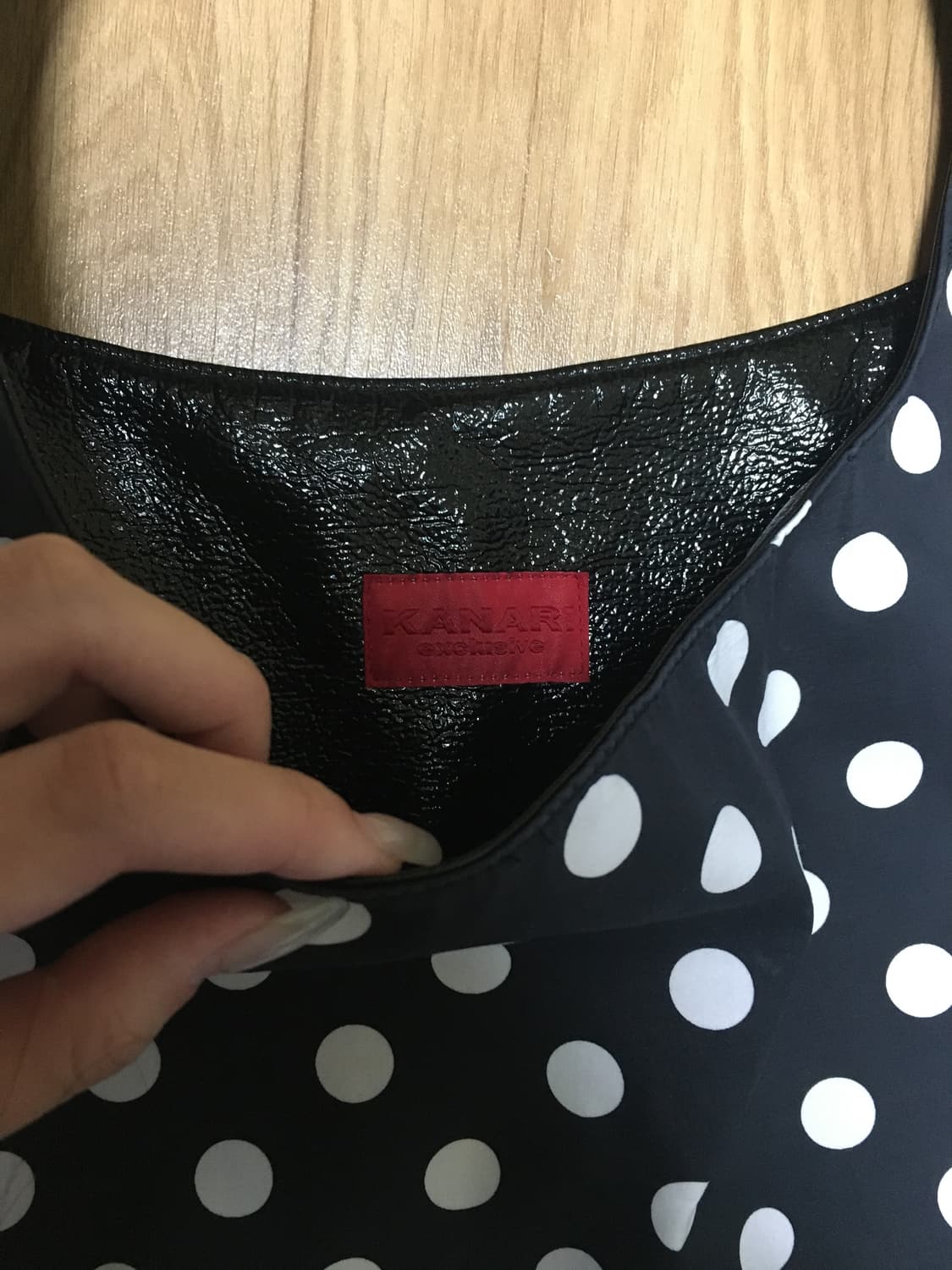 카나리 TWO WAY BAG -DOT & GLOSSY 상품이미지6