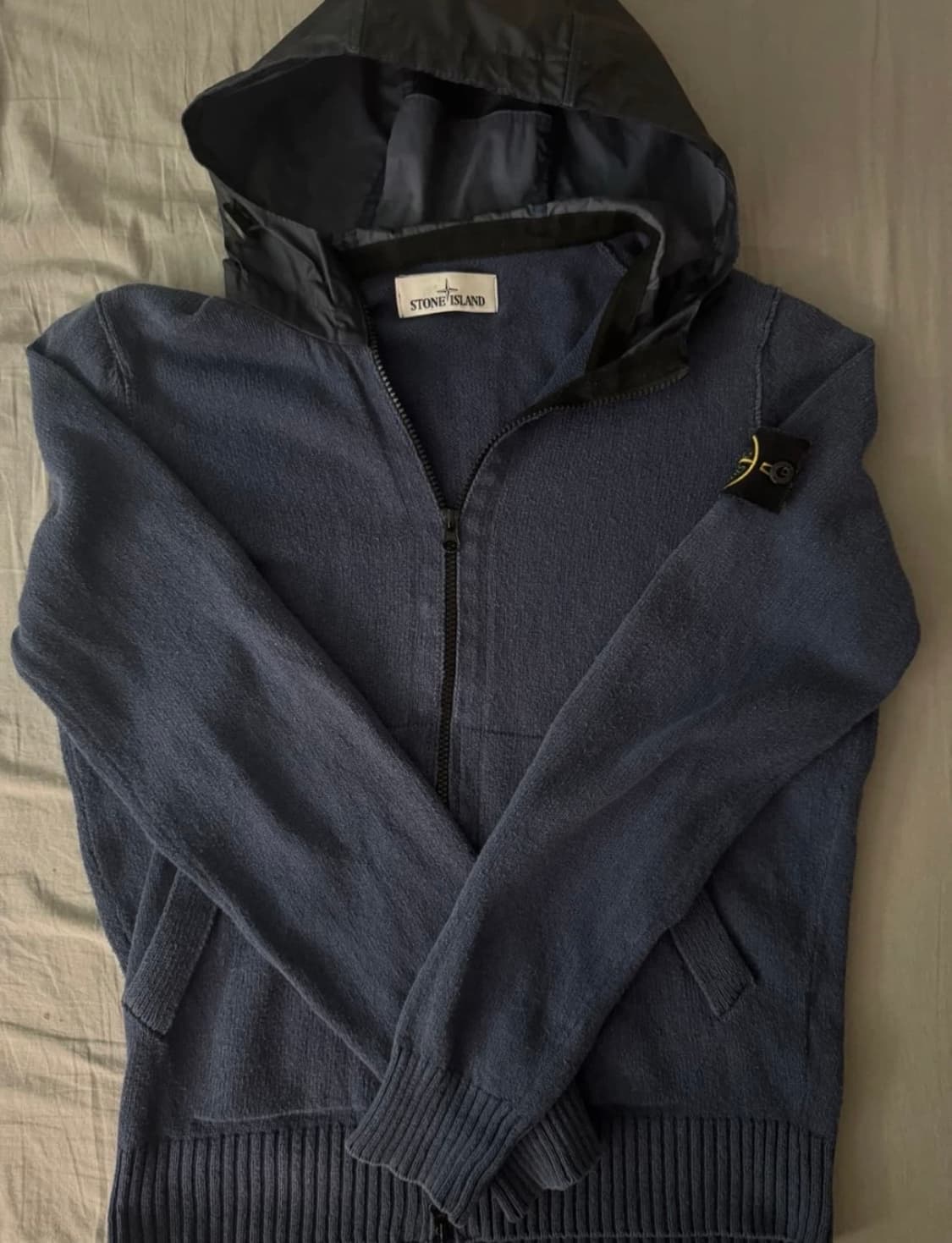 스톤아일랜드 네이비 후드집업  상품이미지1