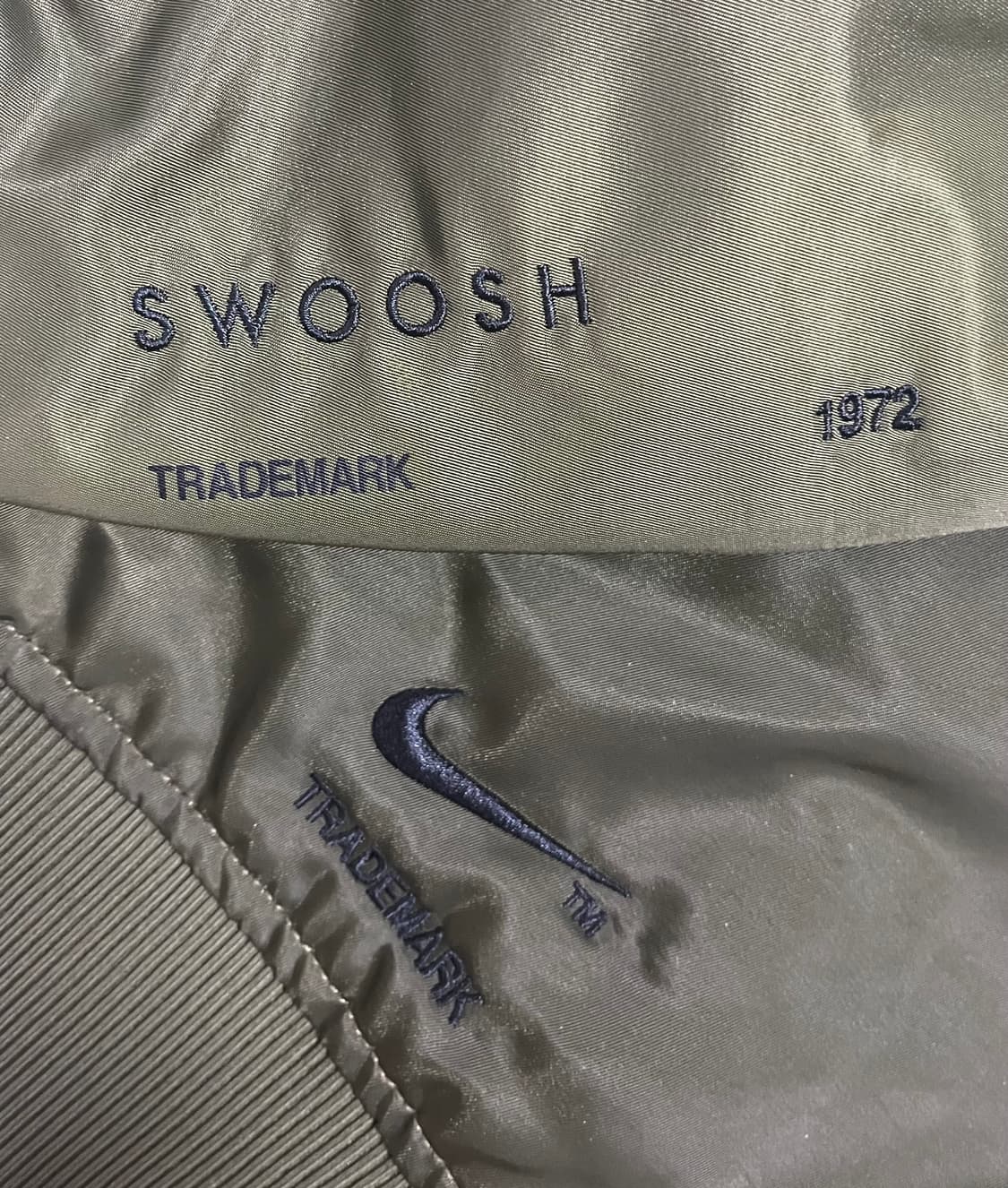 나이키 NSW 스우시 써마핏 봄버 러프 그린 상품이미지5