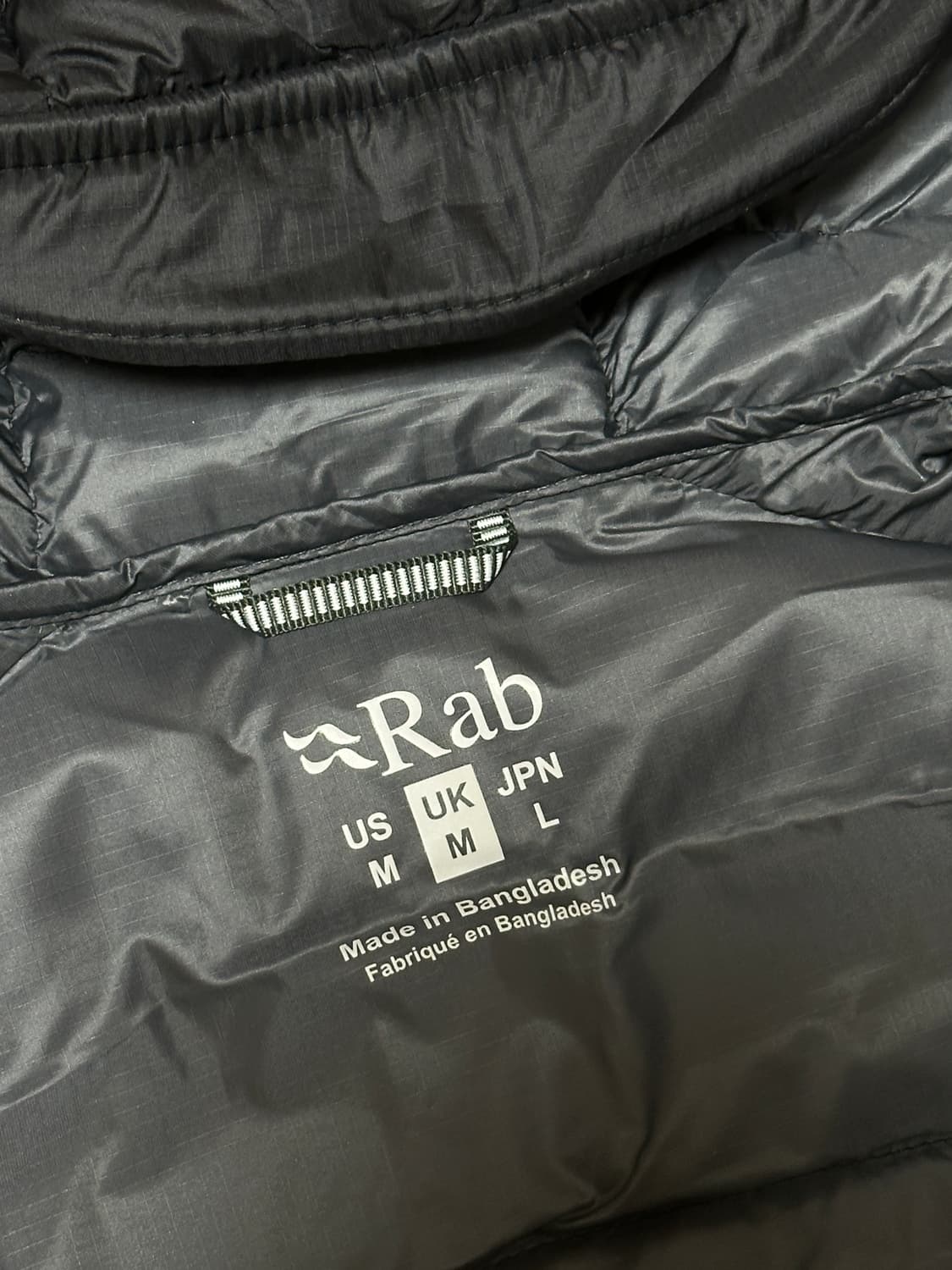 새상품) 랩 Rab 씨러스 알파인 후디 M 블랙 상품이미지5