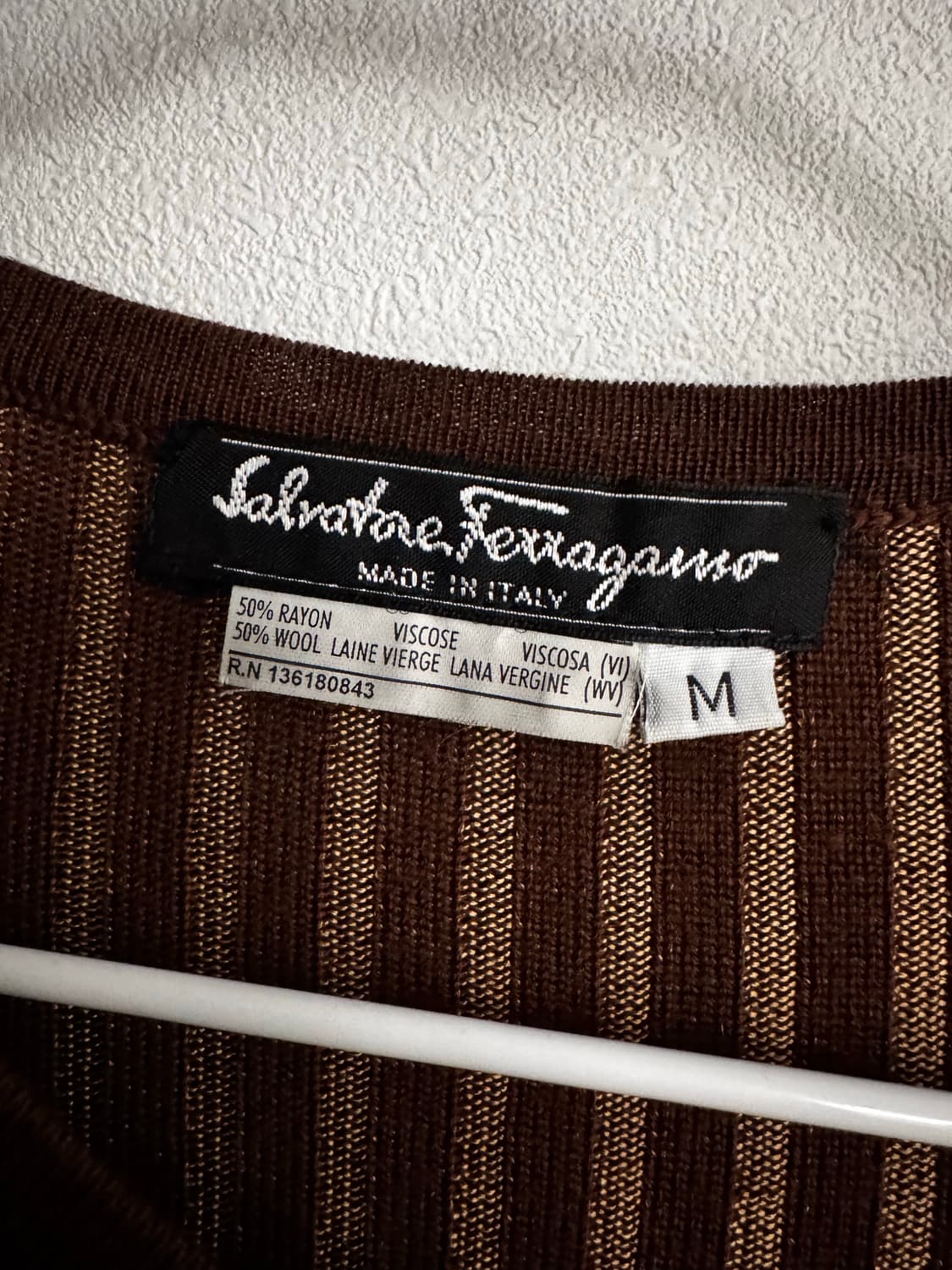 살바토레 페레가모 초코브라운 골지 니트 상품이미지4