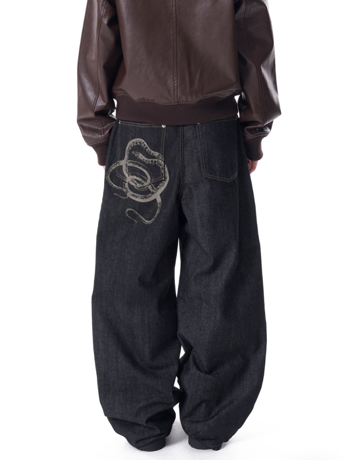 아캄 Snake printed denim pants (Black) 상품이미지2