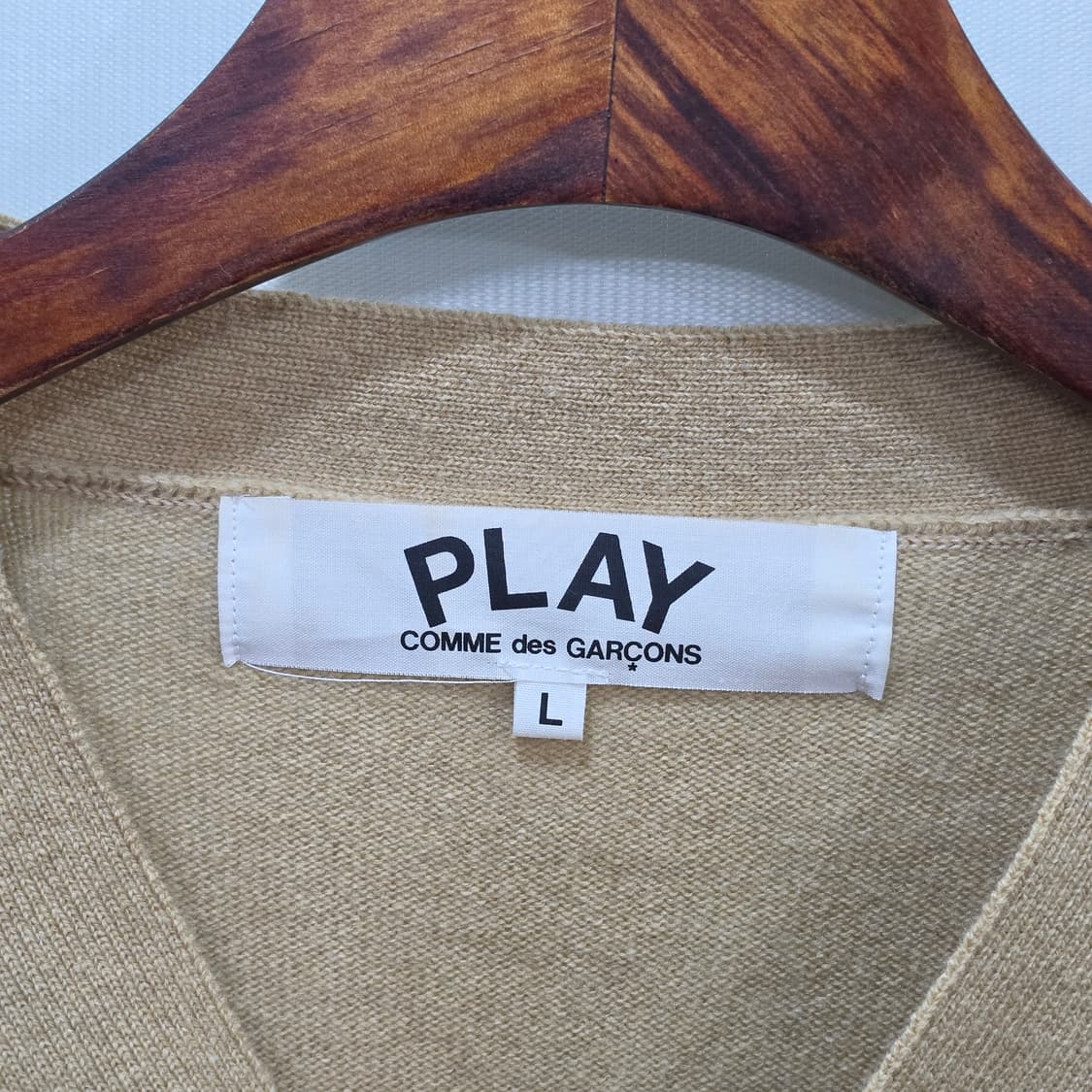 꼼데가르송 플레이 화이트 하트 와펜 울 가디건- L 상품이미지5