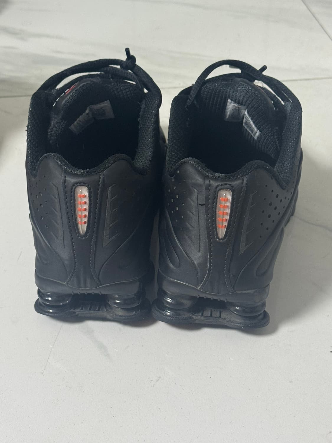  나이키 샥스235  상품이미지3