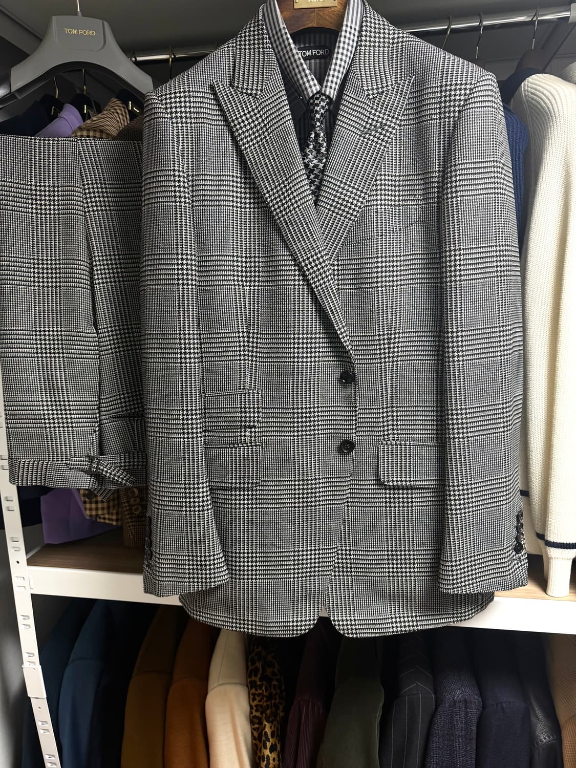 (새상품,강추👍)톰포드 프린스웨일 체크 수트 오코너 상품이미지3