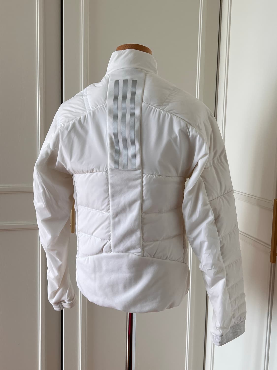 Adidas 경량 패딩 xs 상품이미지3