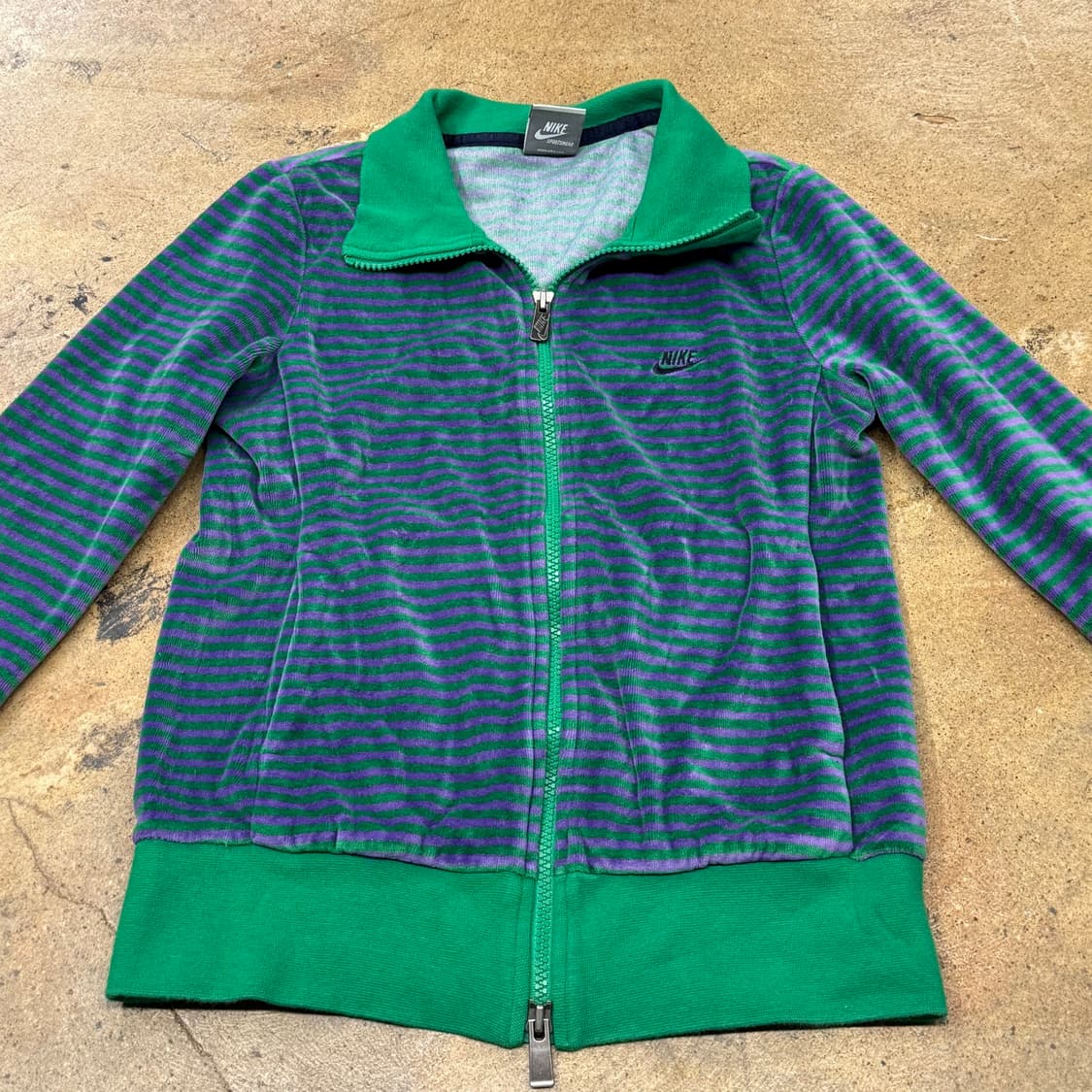 나이키 벨벳 그린 퍼플 스트라이프 져지 트랙탑 상품이미지3