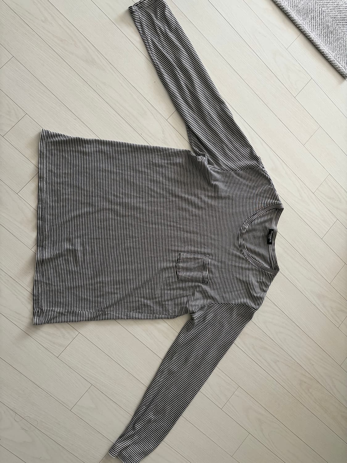 프래그매틱 보더티 블랙 2사이즈  상품이미지3