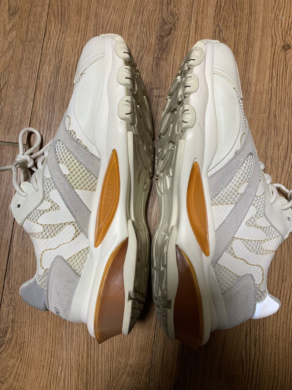 발렌티노 가라바니 바운스 스니커즈 EU(42) (270) 상품이미지7