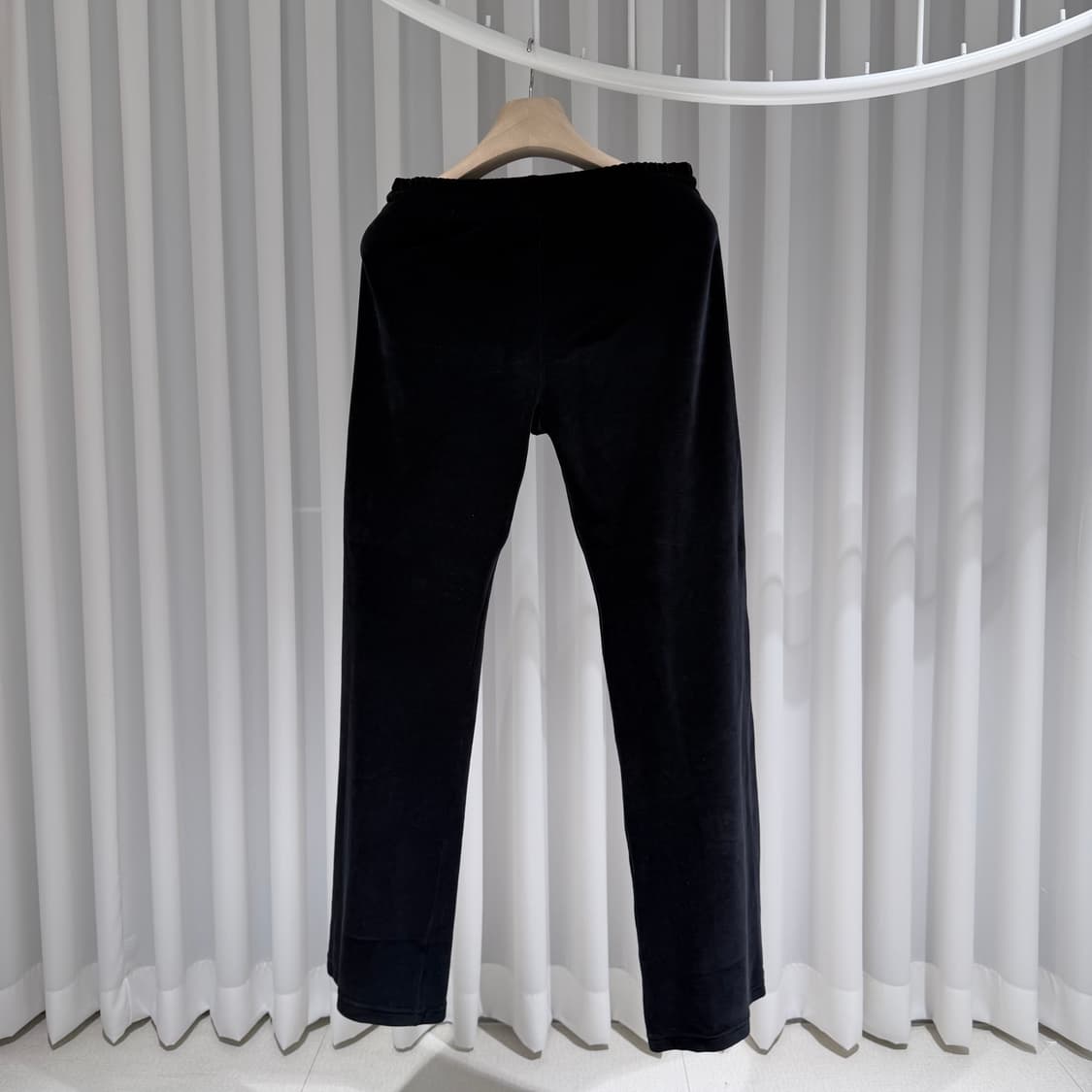 M / 셀린느 로고 벨벳 신형 팬츠 상품이미지5