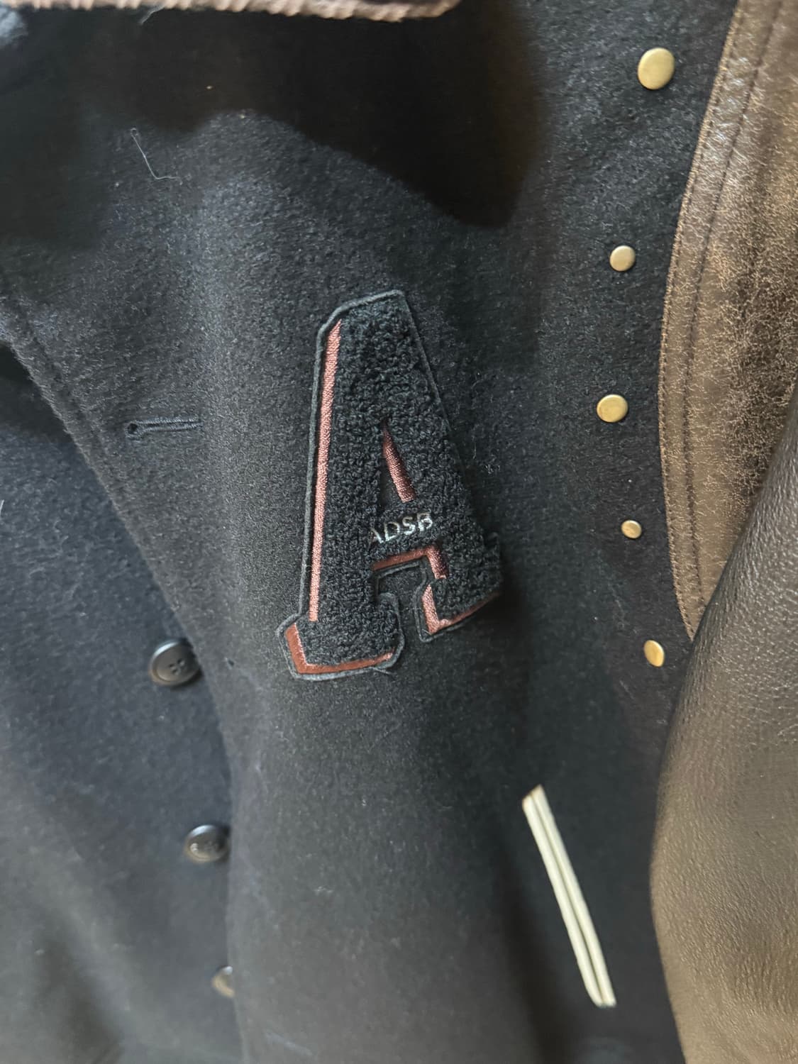 (L) 앤더슨벨 패치울&레더 바시티 자켓 상품이미지4