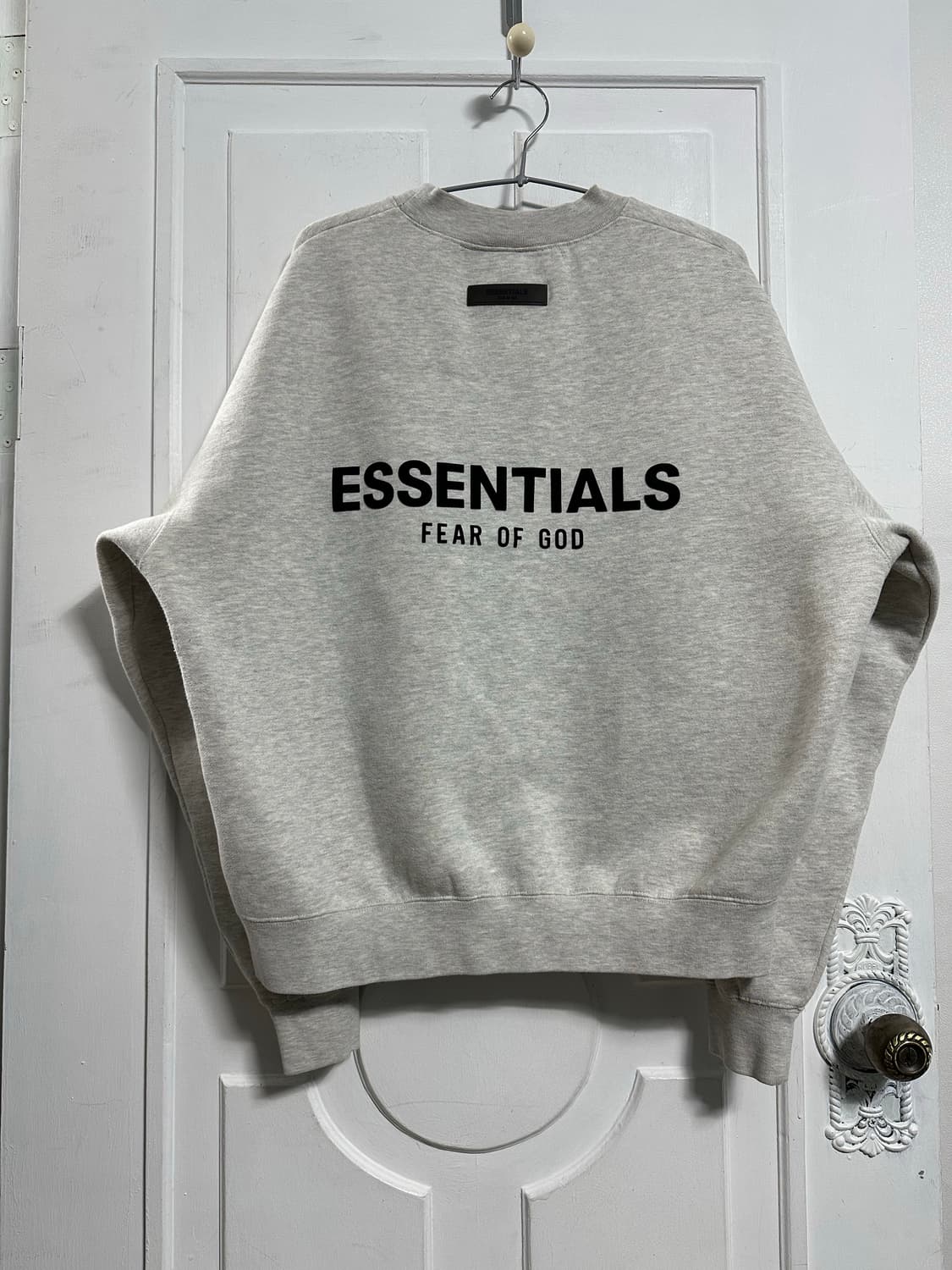 에센셜 피어오브갓 맨투맨 상품이미지2