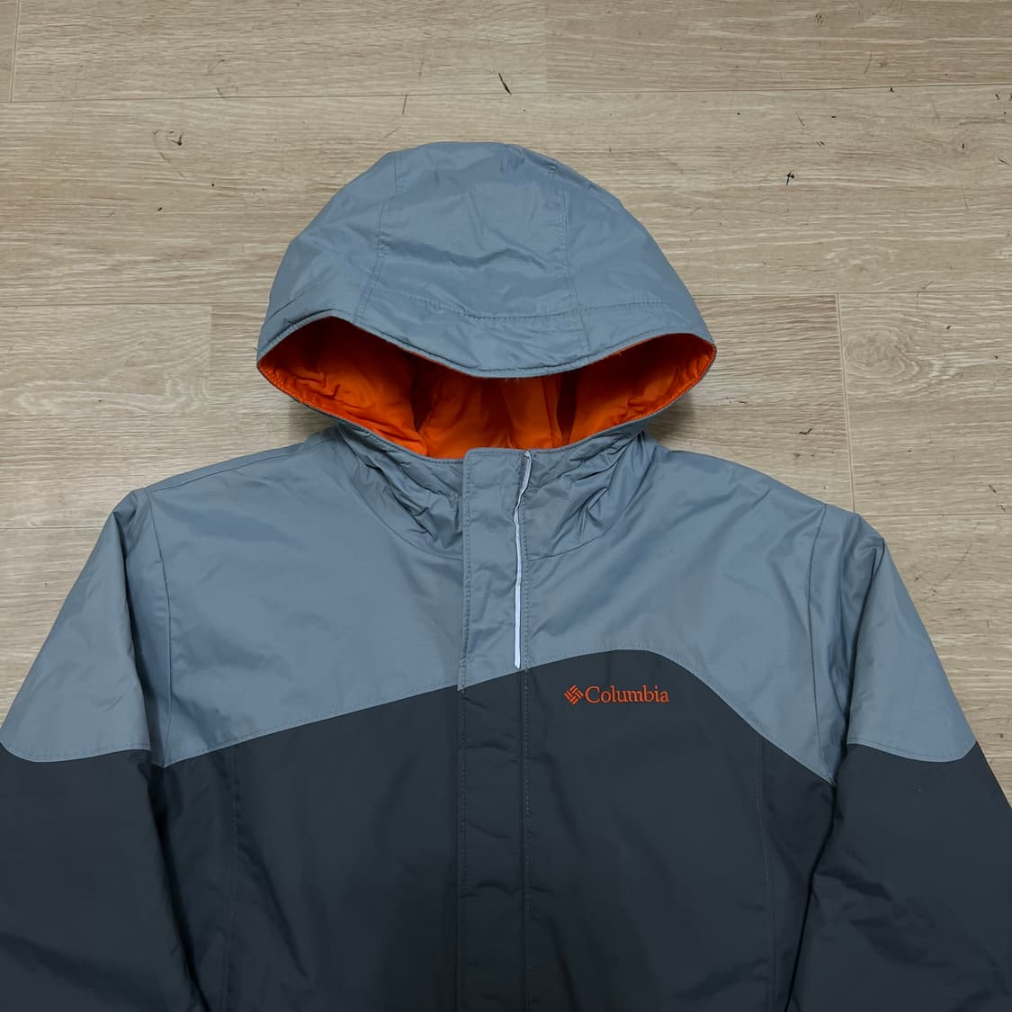 컬럼비아 키즈 배색 후드 바람막이 점퍼 [그레이] L(14-16) 상품이미지2