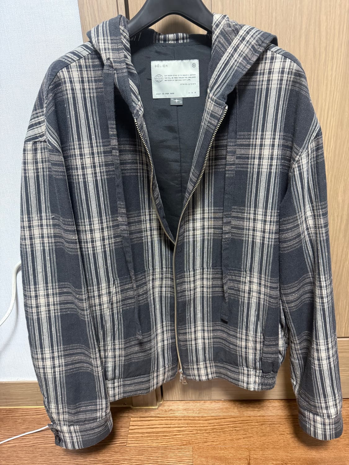 벨리에 후디드 집업 자켓  상품이미지1