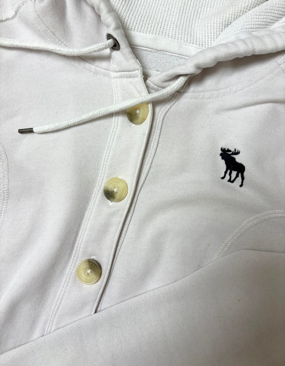 아베크롬비 버튼 후드집업 화이트 S 딱붙핏 상품이미지3