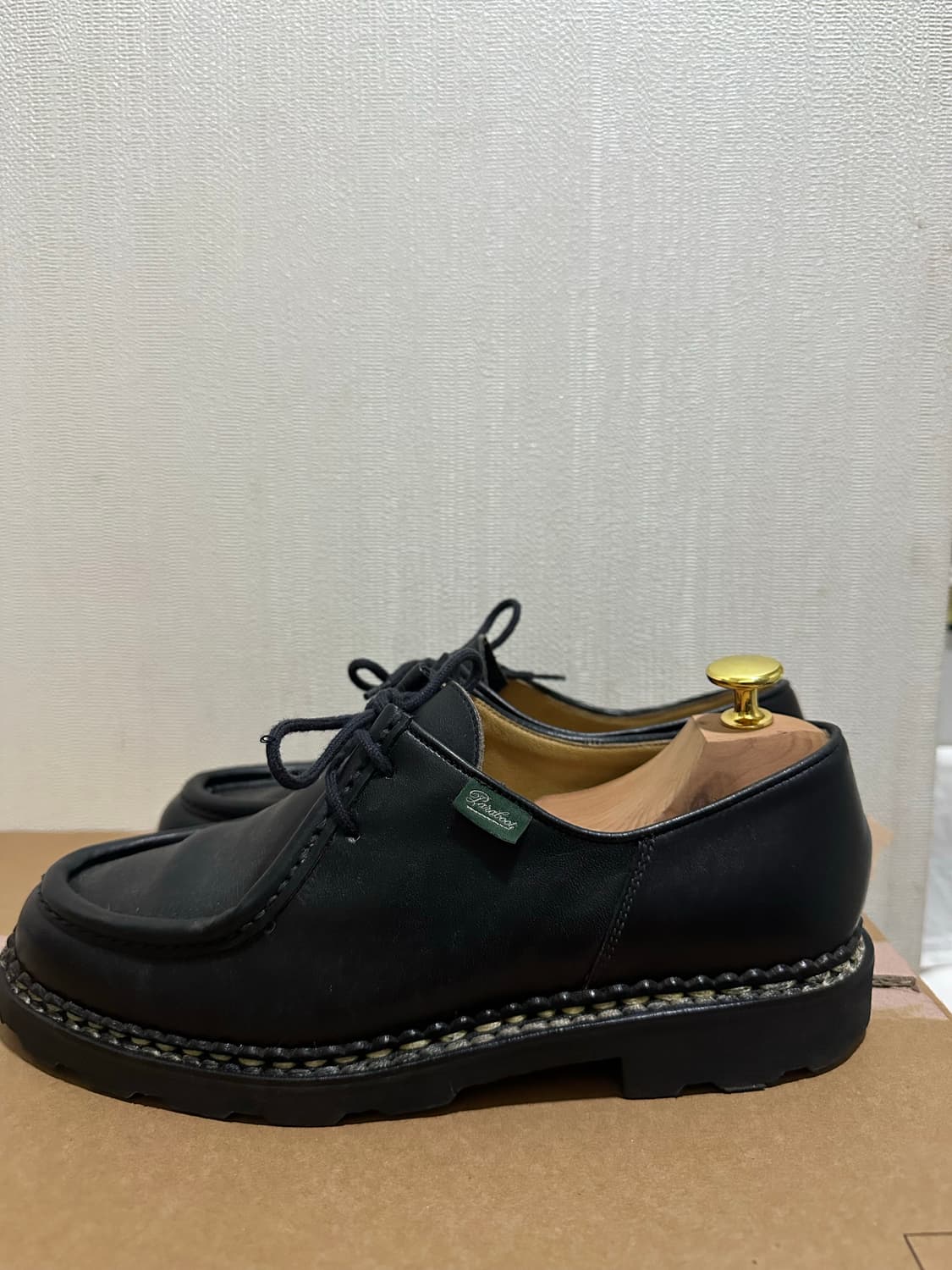 40) 파라부트 미카엘 블랙 팝니다 상품이미지2