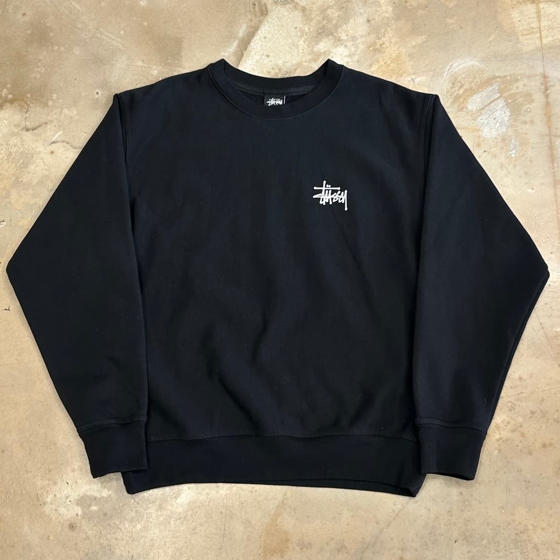 M 스투시 빅로고 블랙 맨투맨 상품이미지3