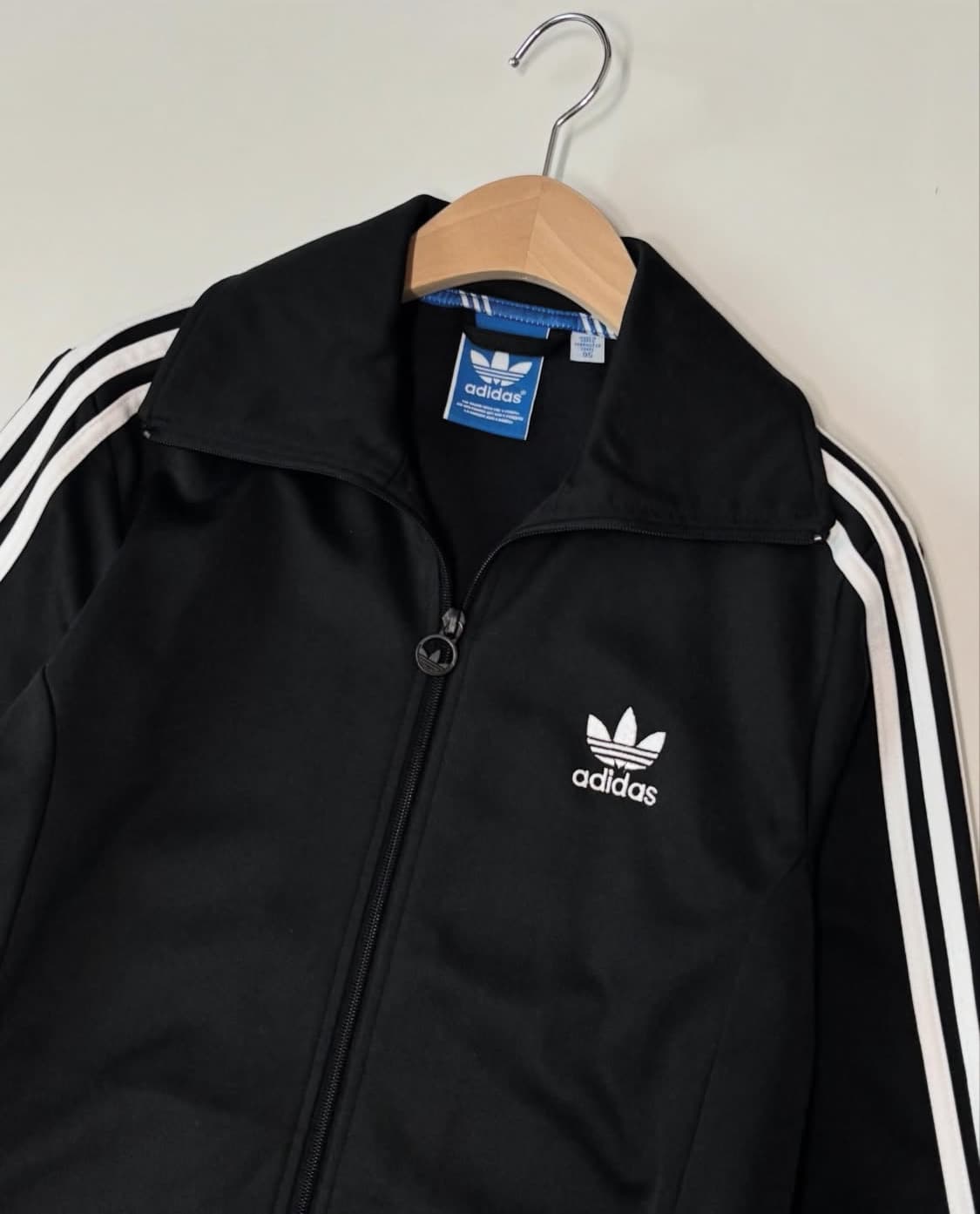 Adidas 아디다스 블랙컬러 유로파 트랙탑 상품이미지4