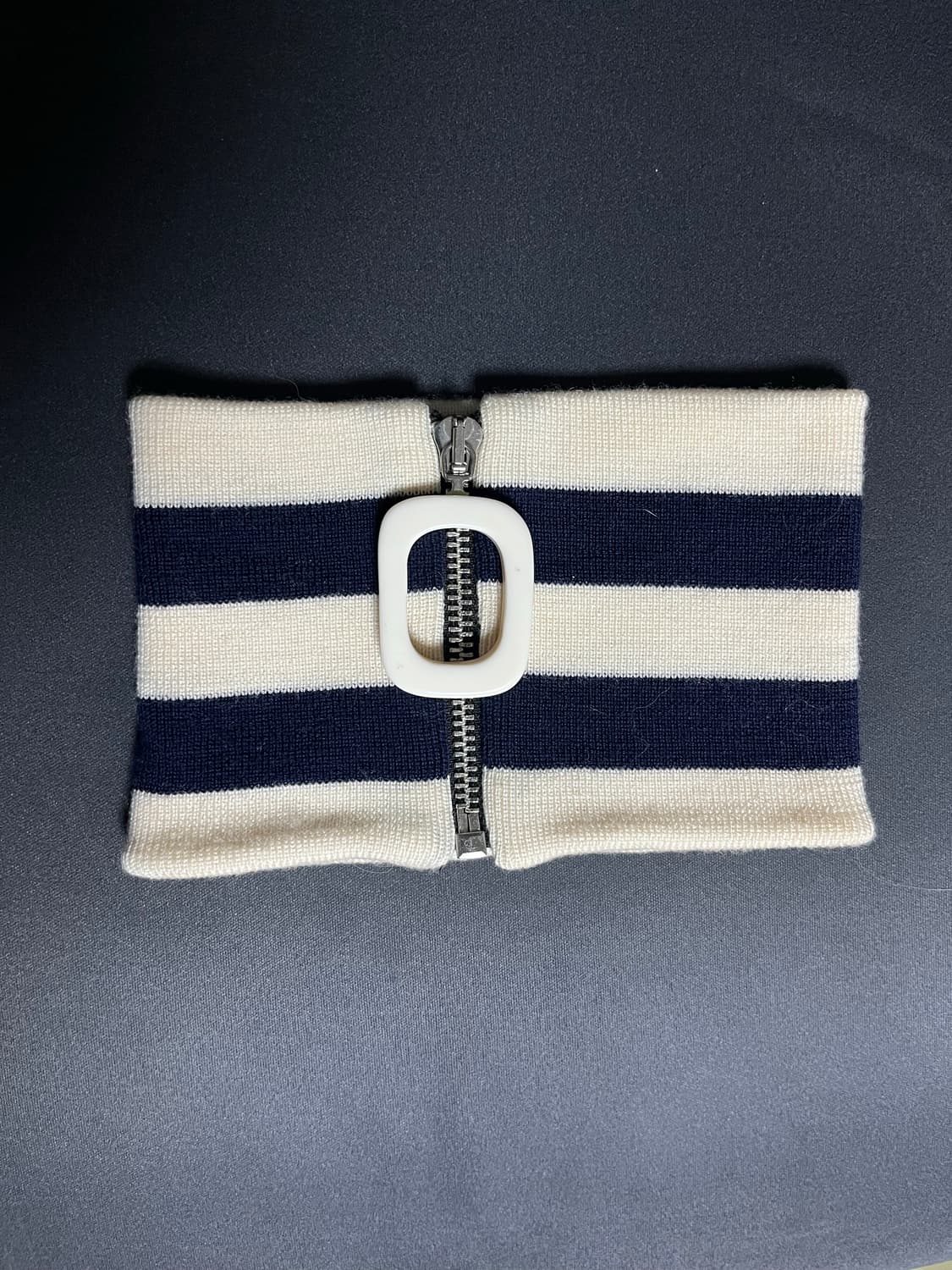 jw앤더슨 넥밴드 넥워머 스트라이프 네이비 상품이미지1