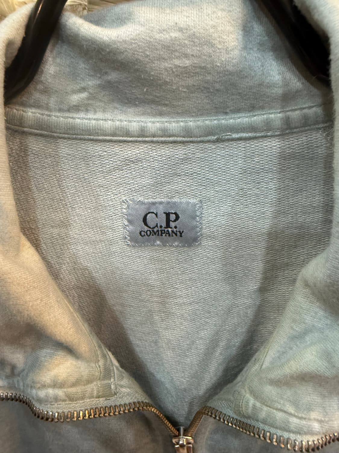 100 정품 cp컴퍼니 집업 팝니다 상품이미지2