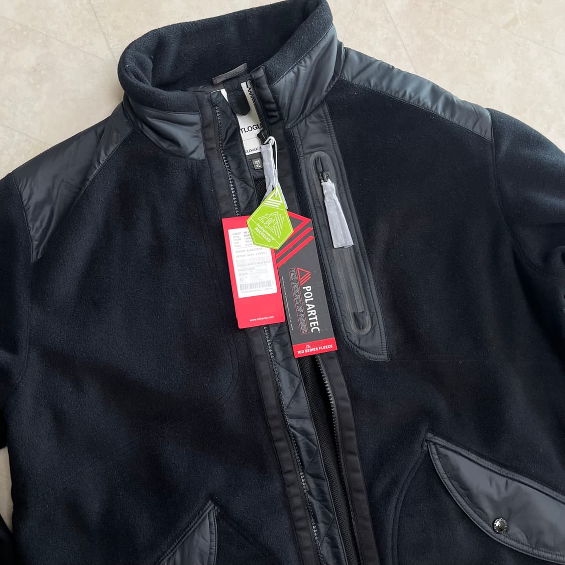 새상품(XL)이스트로그x뉴발란스 후리스 자켓 블랙 상품이미지3