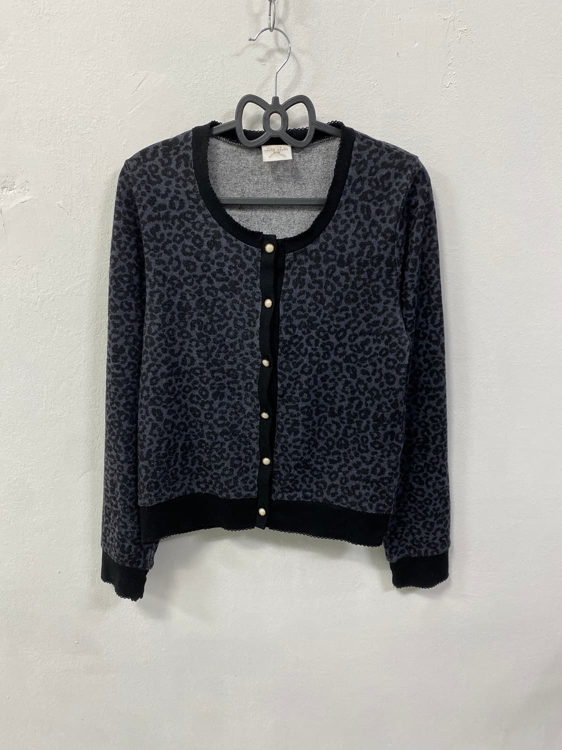 [MOI] 오네갸루 그레이 레오파드 호피 가디건 상품이미지5
