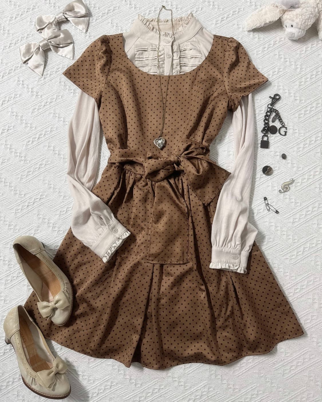 도트 패턴 세미 글로시 원피스 상품이미지1