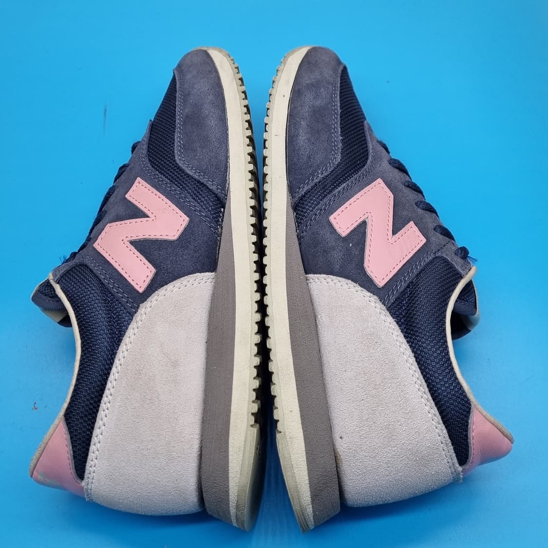 뉴발란스 620 여성운동화245 상품이미지5