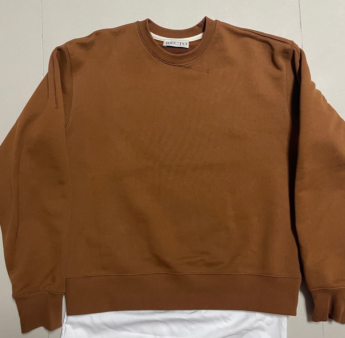 렉토 맨투맨 24FW 리크리에이션 스웻셔츠 상품이미지1