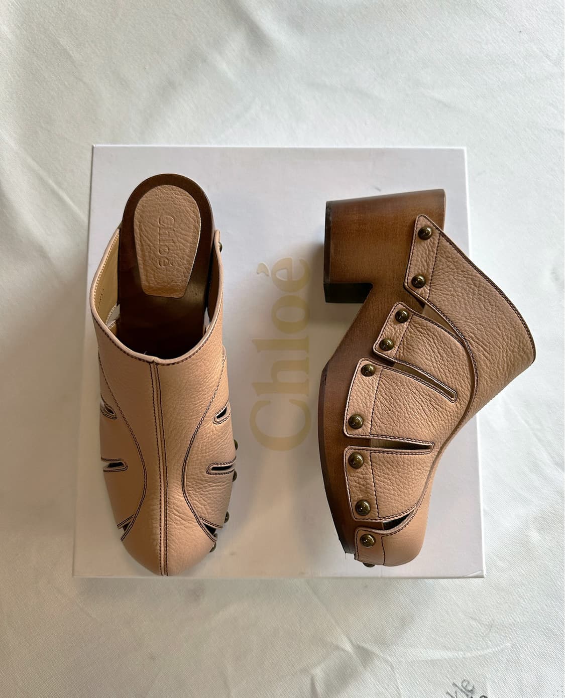 CHLOE leather wood sole mules 상품이미지4