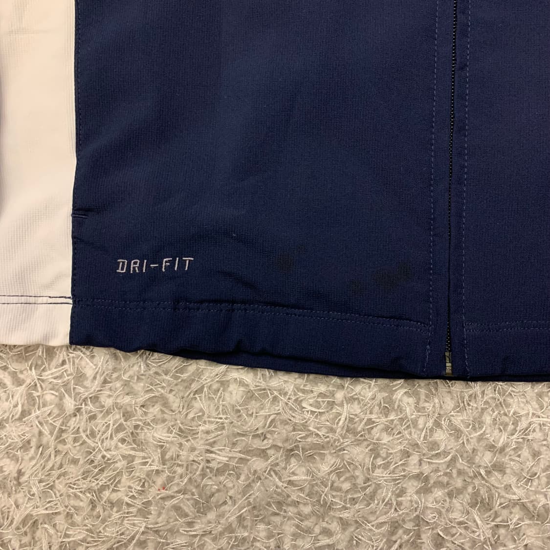 나이키 바람막이 상품이미지3