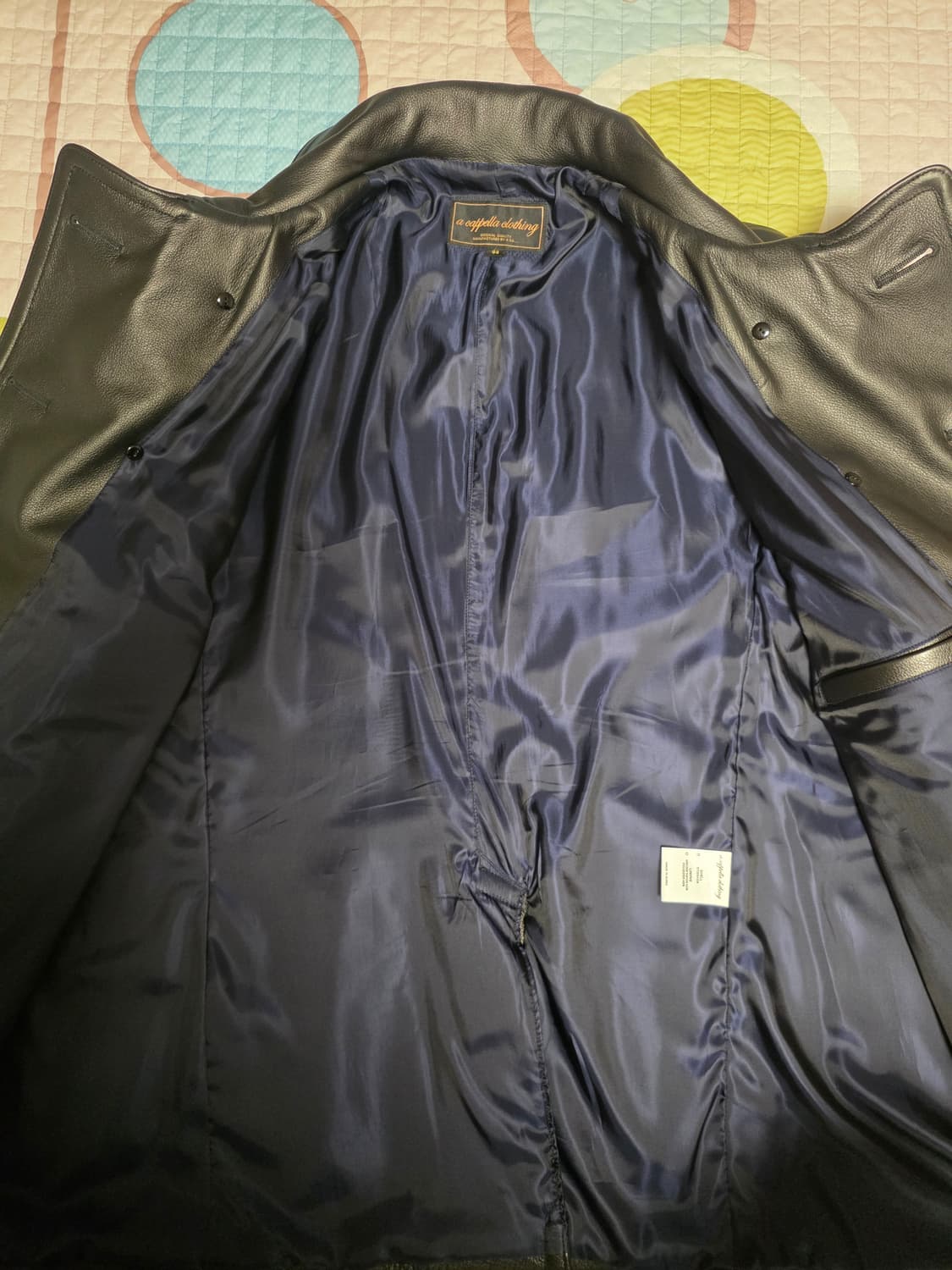 아카펠라 클로딩 가죽 피코트 블랙 44사이즈 판매 상품이미지4