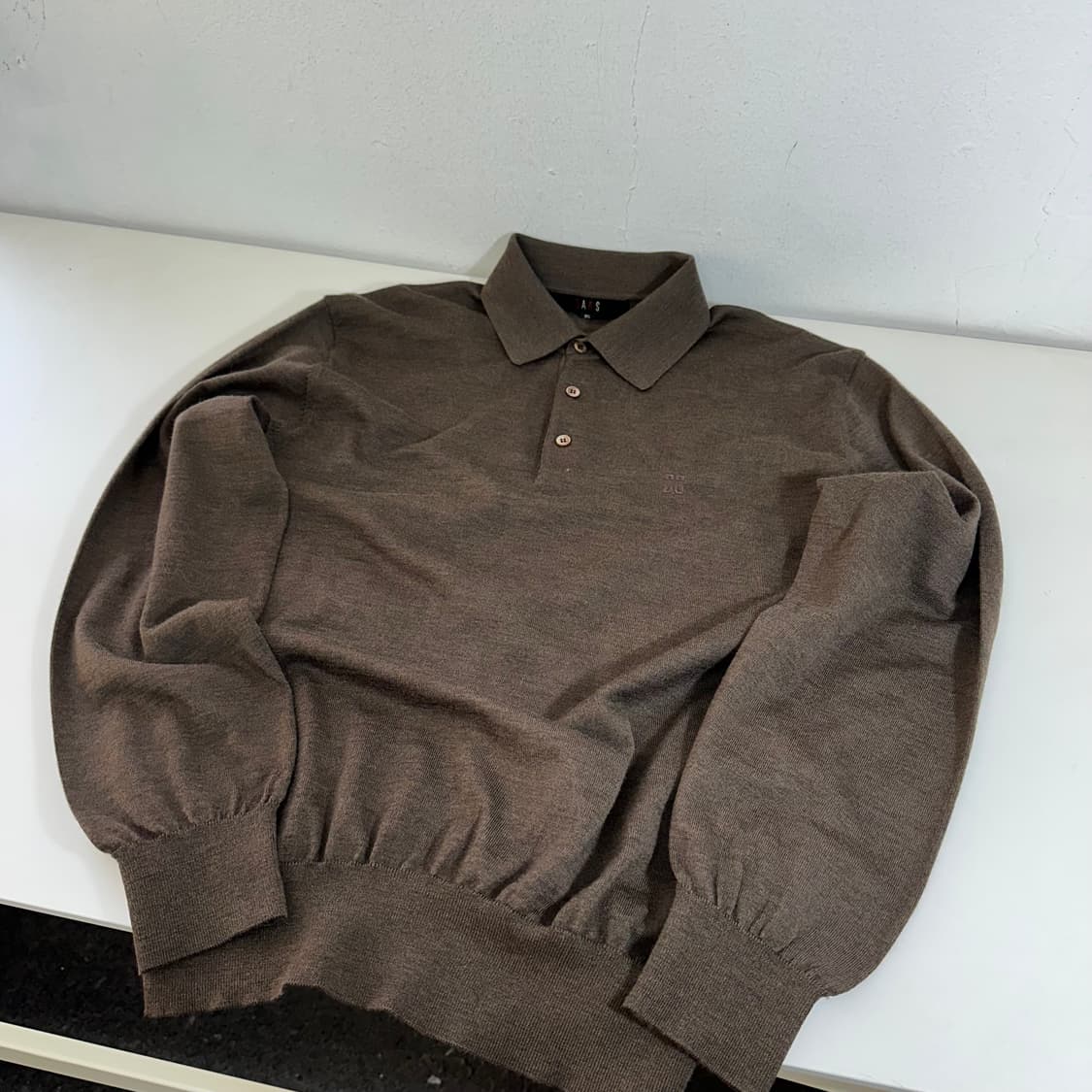 95 닥스 딥브라운 얇은모100% 니트 긴팔카라티 상품이미지1