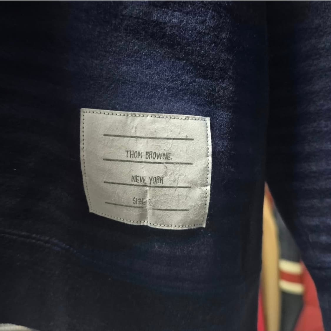 톰브라운 울 사선 니트 네이비 M 정품 상품이미지3