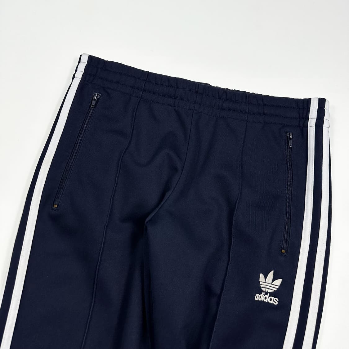 아디다스 유로파 네이비 트랙 츄리닝바지 (M) 상품이미지4