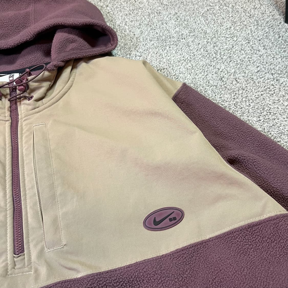 나이키 SB 배색 플리스 아노락 상품이미지2