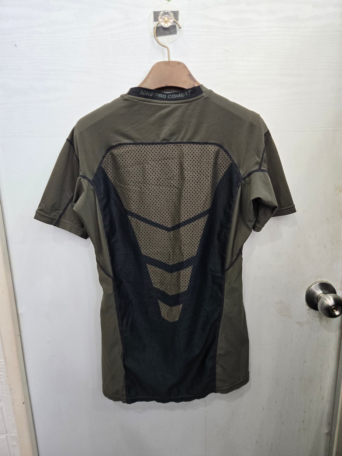L,100 )) NIKE 나이키 프로컴뱃 반팔티셔츠! 달라붙는핏~ 상품이미지4