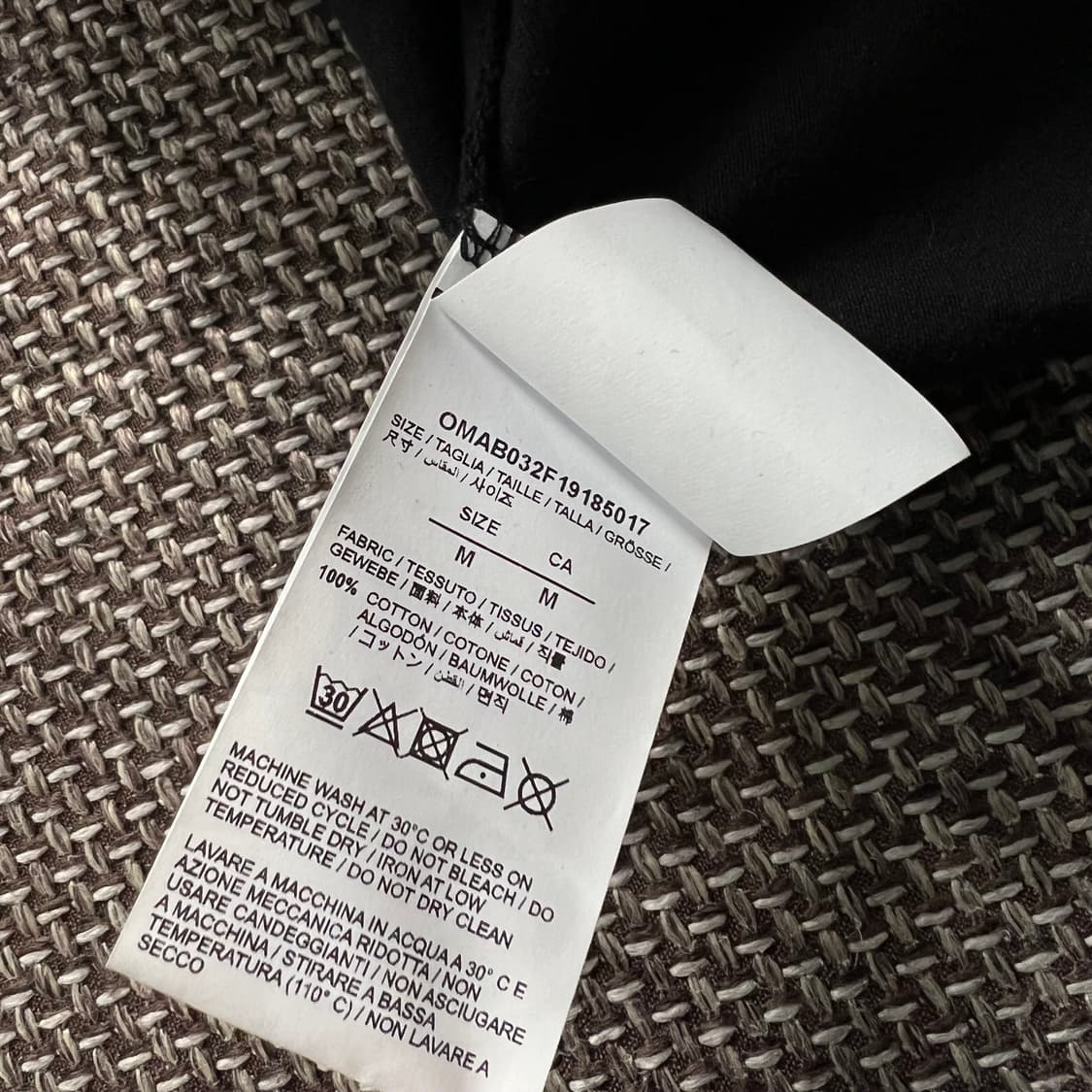 오버105) 오프화이트 모크넥 맨투맨 상품이미지3