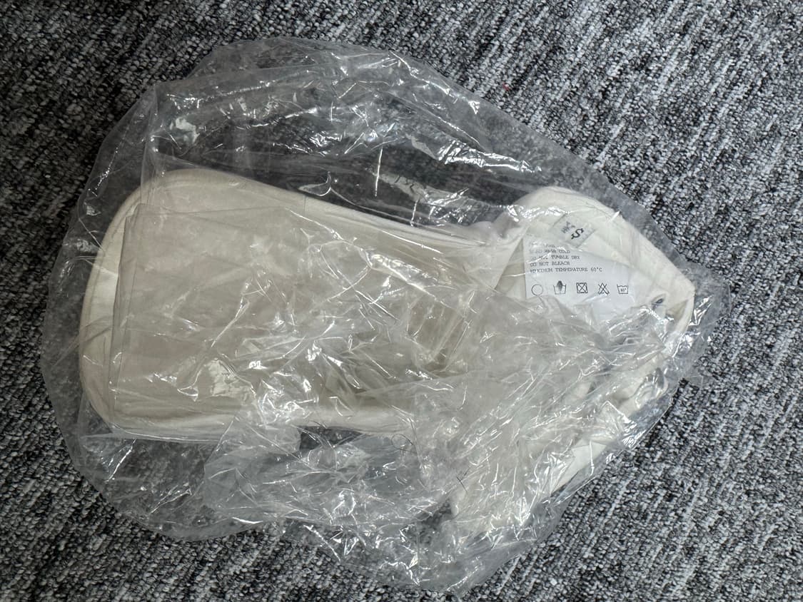 칸예 화이트 캡 상품이미지2