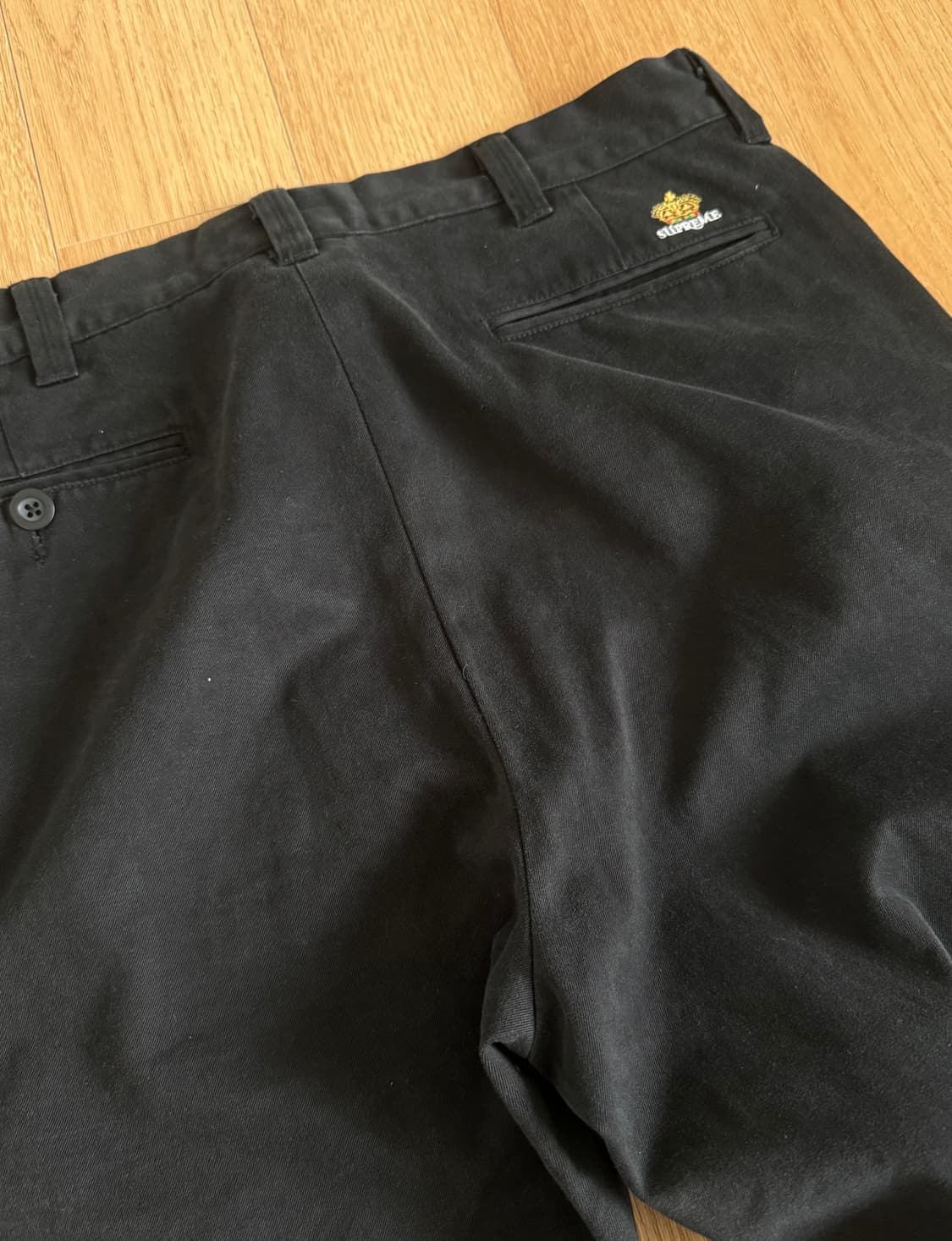 슈프림 크라운 치노팬츠 블랙 상품이미지6