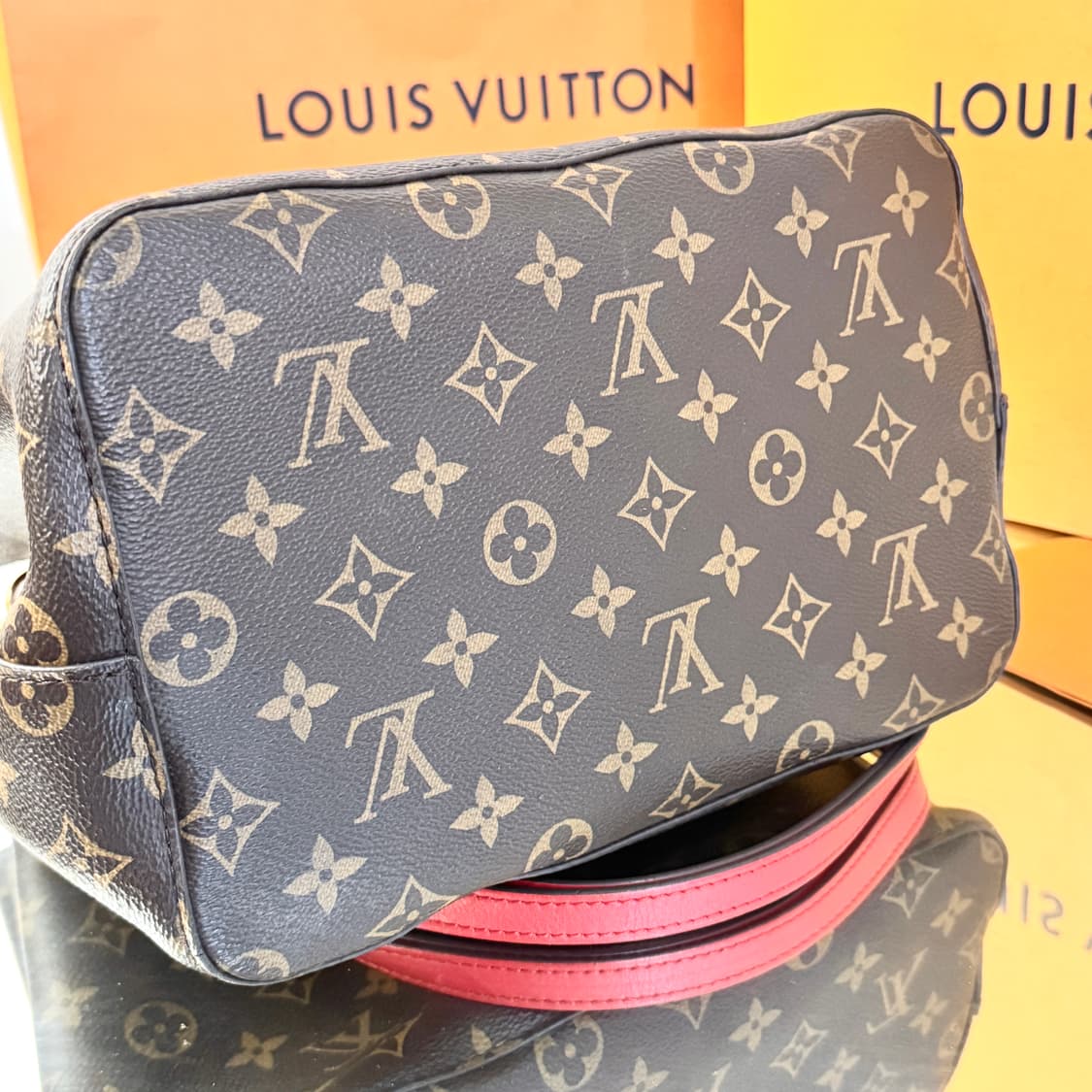 루이비통 모노그램 네오노에 mm 상품이미지8