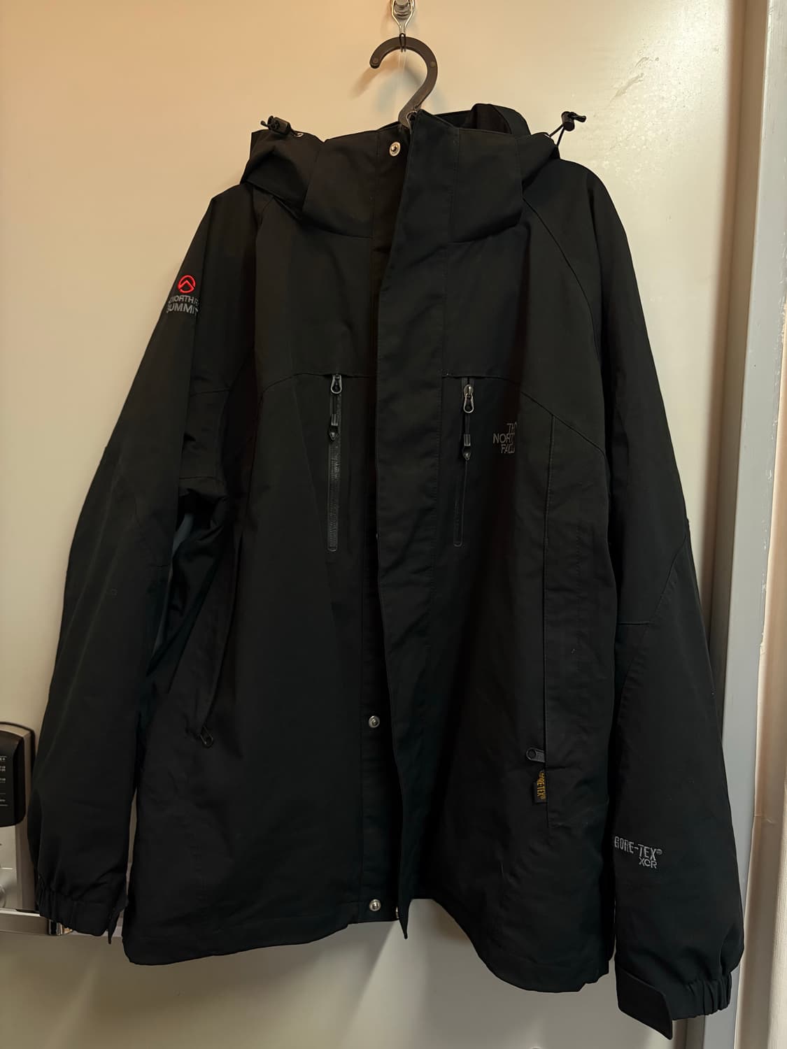 노스페이스 써밋 고어텍스 블랙 바람막이 자켓 상품이미지1