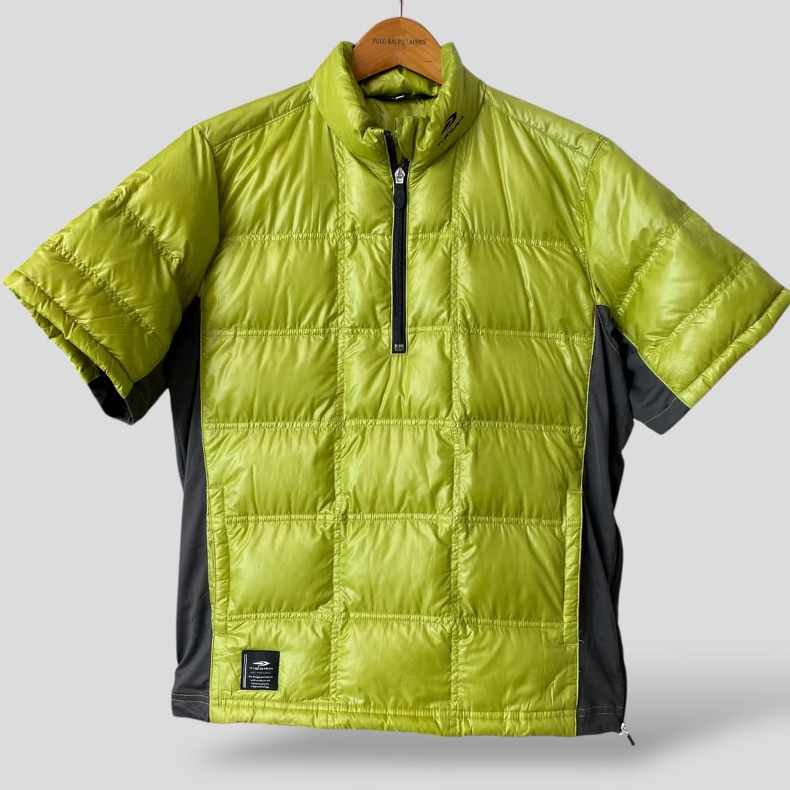 (M)TIGORA 티고라 반팔 패딩 자켓 상품이미지1