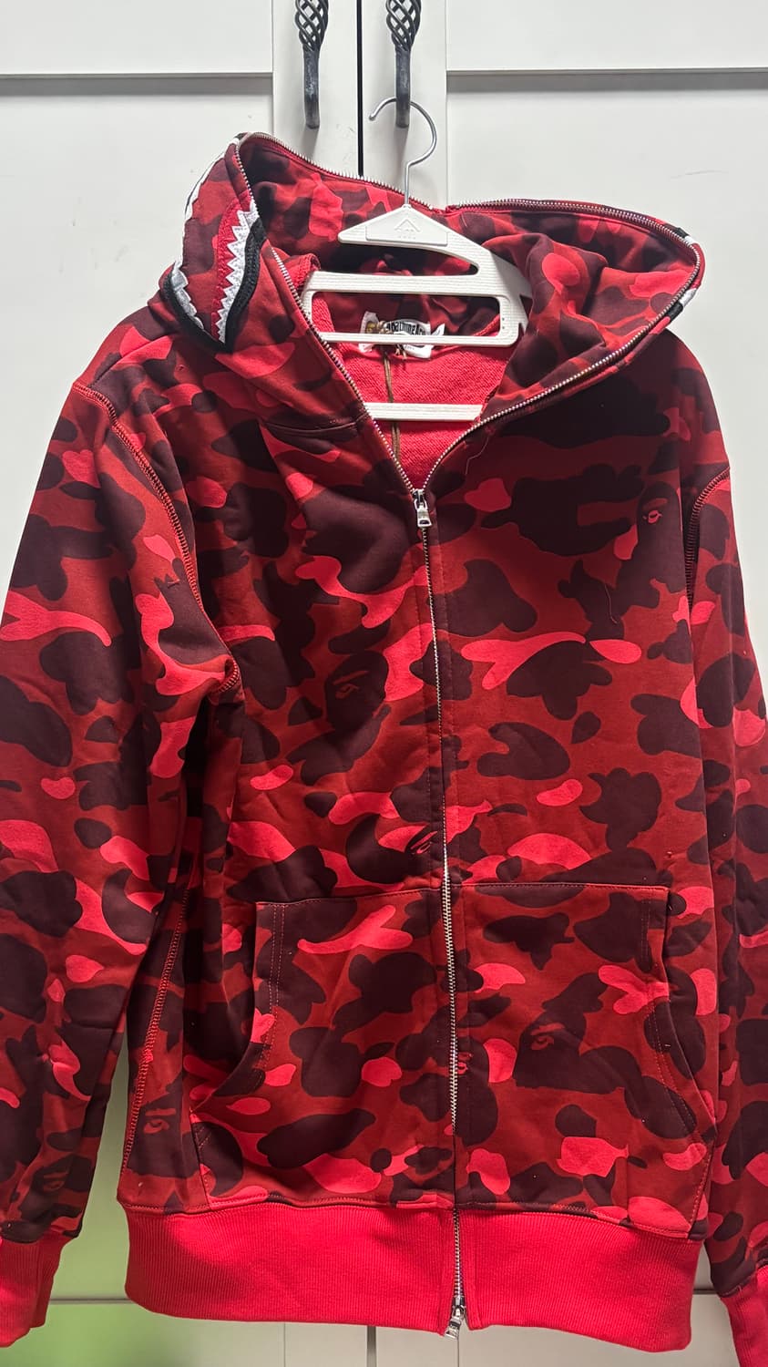 베이프 샤크후드집업 레드 L 상품이미지1