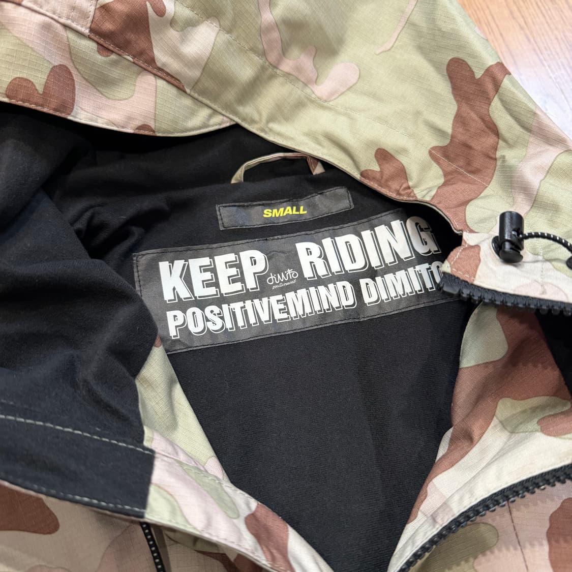 디미토 카모플라쥬 보드슈트 상품이미지4