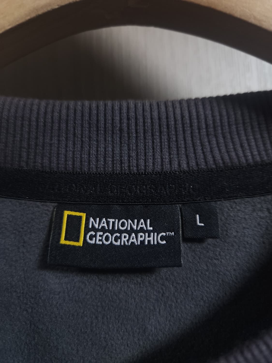 내셔널지오그래픽 플리스 맨투맨, L 상품이미지3