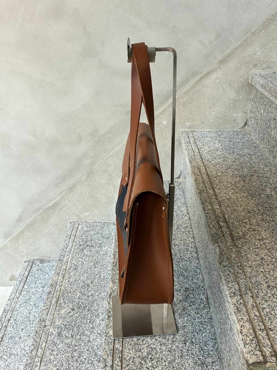 꼼데가르송 cambridge 사첼백 상품이미지7