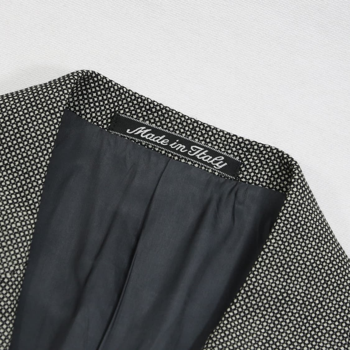 (착용컷) GIORGIO ARMANI 블레이져 (남성용 98) 상품이미지5